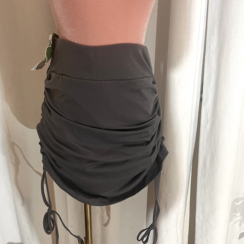 Adjustable Grey Skirt